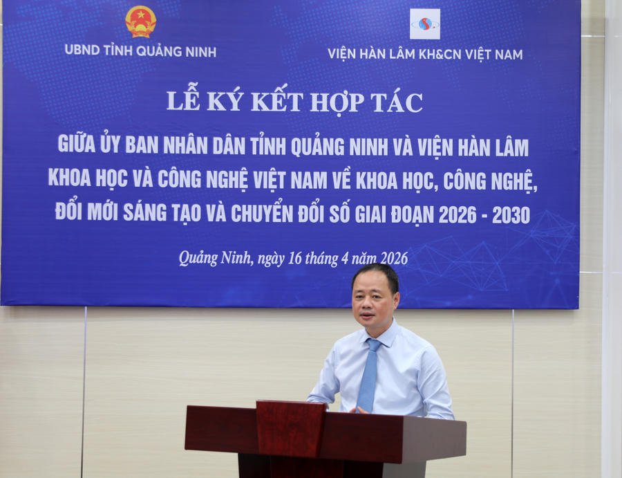 GS.TS Trần Hồng Thái, Ủy viên Trung ương Đảng, Chủ tịch Viện Hàn lâm Khoa học và Công nghệ Việt Nam, phát biểu tại lễ ký kết hợp tác.