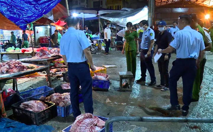 khu giết mổ tập trung, chợ đầu mối và các tuyến phố thức ăn đường phố sẽ bị giám sát bởi camera AI.