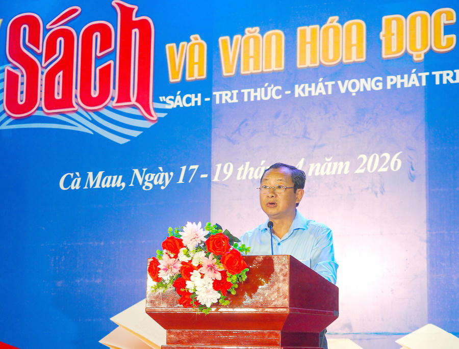 Ông Nguyễn Quốc Thanh – Tỉnh ủy viên, Giám đốc Sở Văn hóa, Thể thao và Du lịch tỉnh Cà Mau phát biểu kêu gọi các cấp, các ngành và mỗi gia đình quan tâm xây dựng thói quen đọc sách trong cộng đồng.