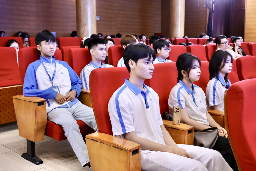 Học sinh, sinh viên cần phải sẵn sàng trang bị các “vũ khí” chiến lược khi mong muốn khởi nghiệp trong các nhà trường.