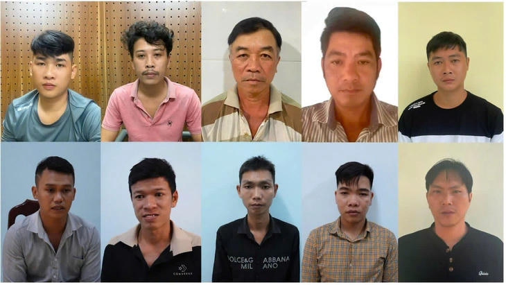 10 đối tượng trong đường dây sản xuất, mua bán vũ khí quân dụng. Ảnh CA tỉnh Đồng Tháp
