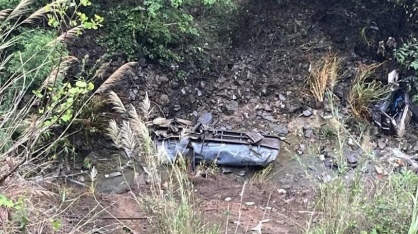 Hiện trường vụ tai nạn. Ảnh:&nbsp;(Ảnh: Beat Sơn La).