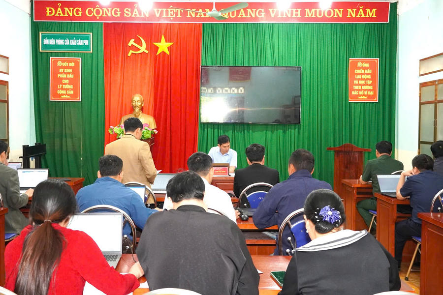 UBND xã Sơn Vĩ, tỉnh Tuyên Quang họp triển khai công tác chuẩn bị Lễ hội chợ Phong Lưu Sơn Vĩ và Ngày hội Văn hóa các dân tộc xã Sơn Vĩ năm 2026. (Ảnh: Hà Linh).