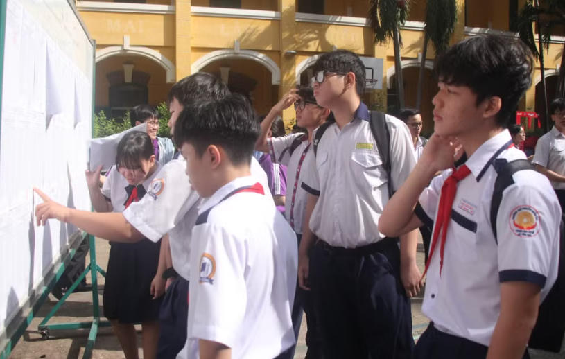 Học sinh TP HCM tham gia kỳ thi tuyển sinh lớp 10 năm học 2025-2026. Ảnh minh hoạ.