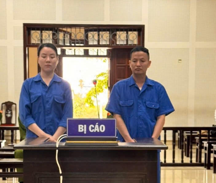 2 bị cáo tại phiên tòa