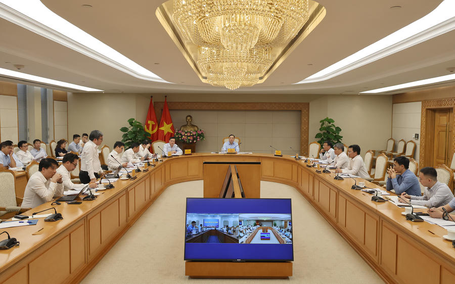 Toàn cảnh buổi làm việc.