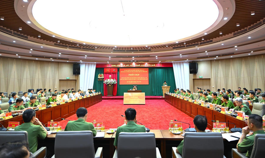 Toàn cảnh phiên họp. Ảnh: BCA