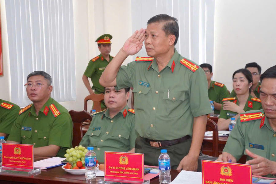 Đại tá Dương Văn Mạnh, Phó Giám đốc Công an tỉnh Đồng Nai.