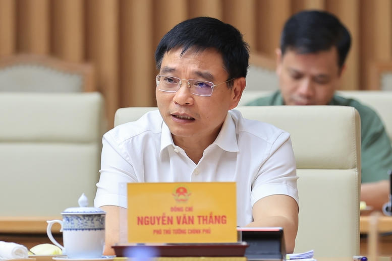 Phó Thủ tướng Nguyễn Văn Thắng phát biểu tại buổi làm việc.