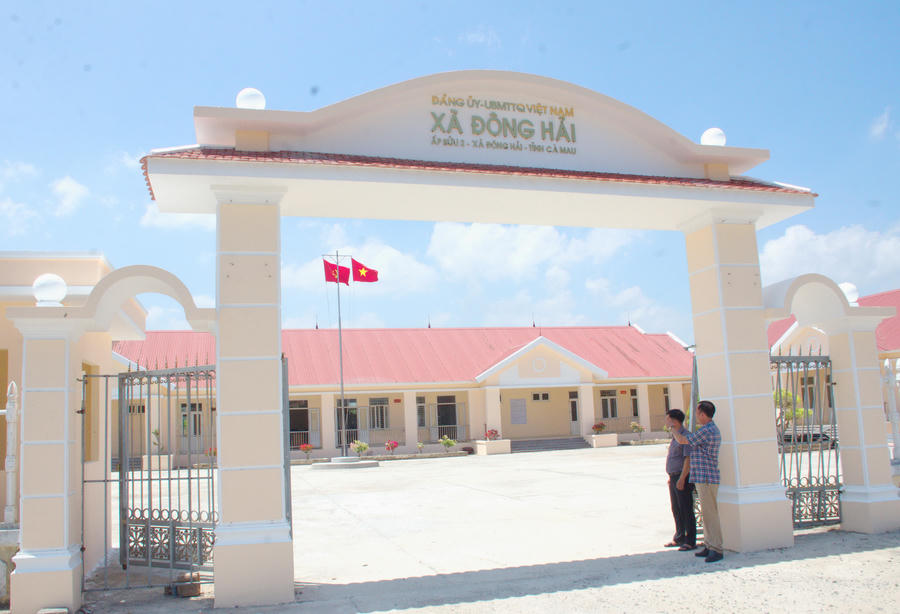 Từ kết quả rà soát, điểm Trường Mẫu giáo Hướng Dương được chuyển đổi công năng thành trụ sở làm việc của Đảng ủy, Ủy ban Mặt trận Tổ quốc và các đoàn thể chính trị - xã hội xã Đông Hải, góp phần tận dụng hiệu quả cơ sở vật chất, thực hiện chủ trương tiết kiệm, chống lãng phí tài sản công.