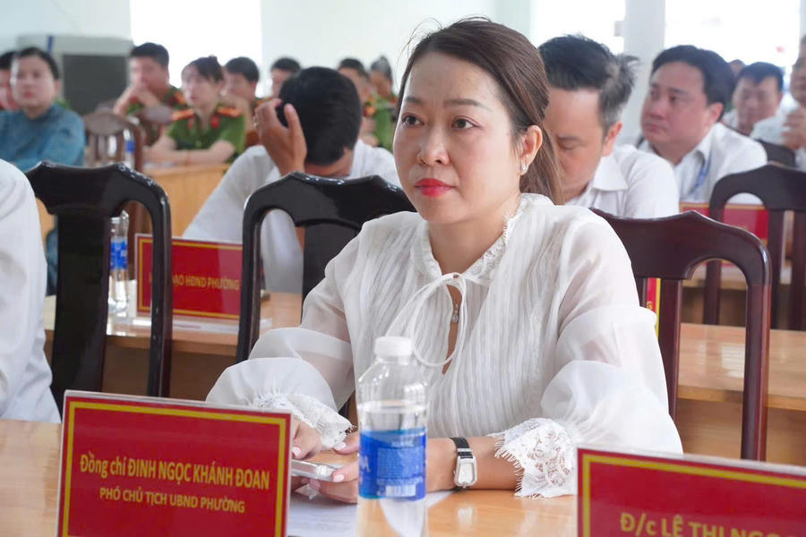 Các đại biểu tham dự Lễ ra quân.