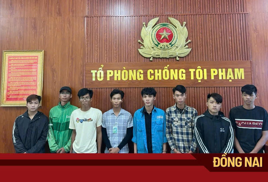 Các đối tượng bị tạm giữ.