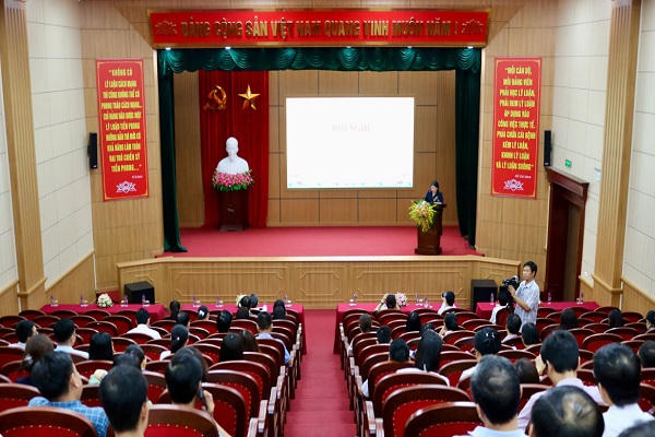 Quang cảnh hội nghị.