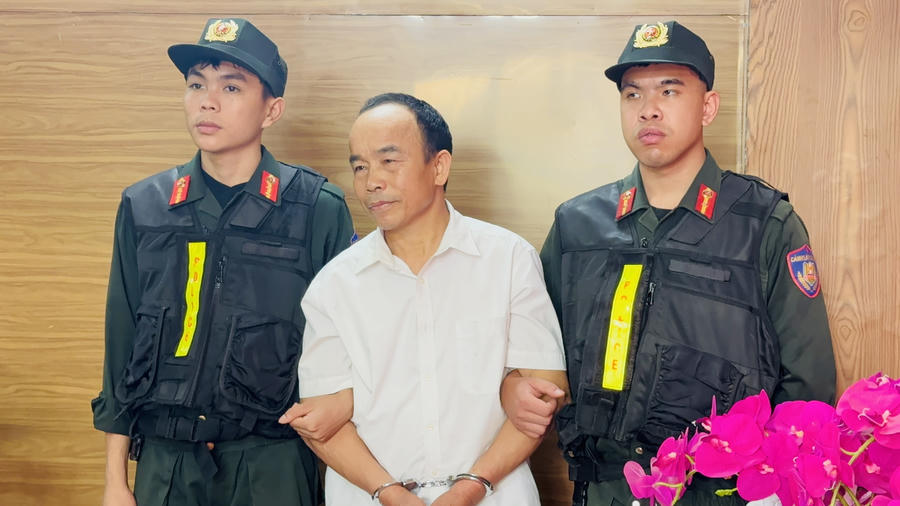 Các đối tượng bị khởi tố vì lợi dụng khiếu kiện để gây rối trật tự công cộng. (Ảnh: CA Lào Cai).