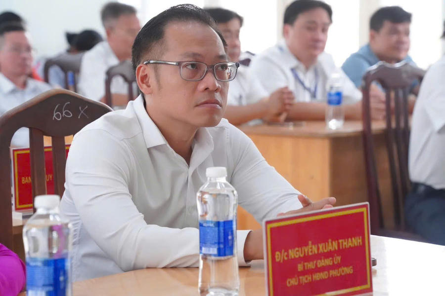 Các đại biểu tham dự Lễ ra quân.