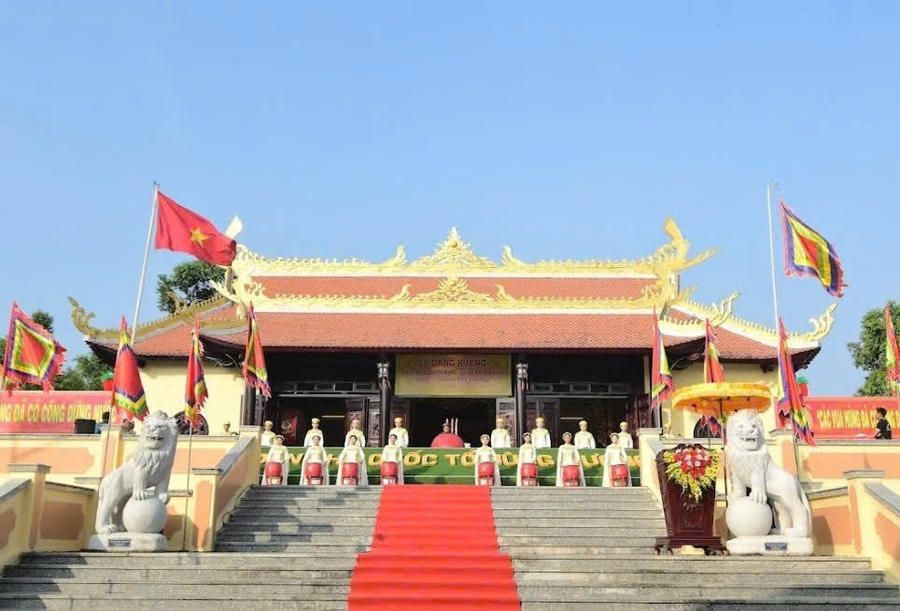 Đền thờ Quốc tổ Hùng Vương tại xã Tân Hiệp, tỉnh An Giang