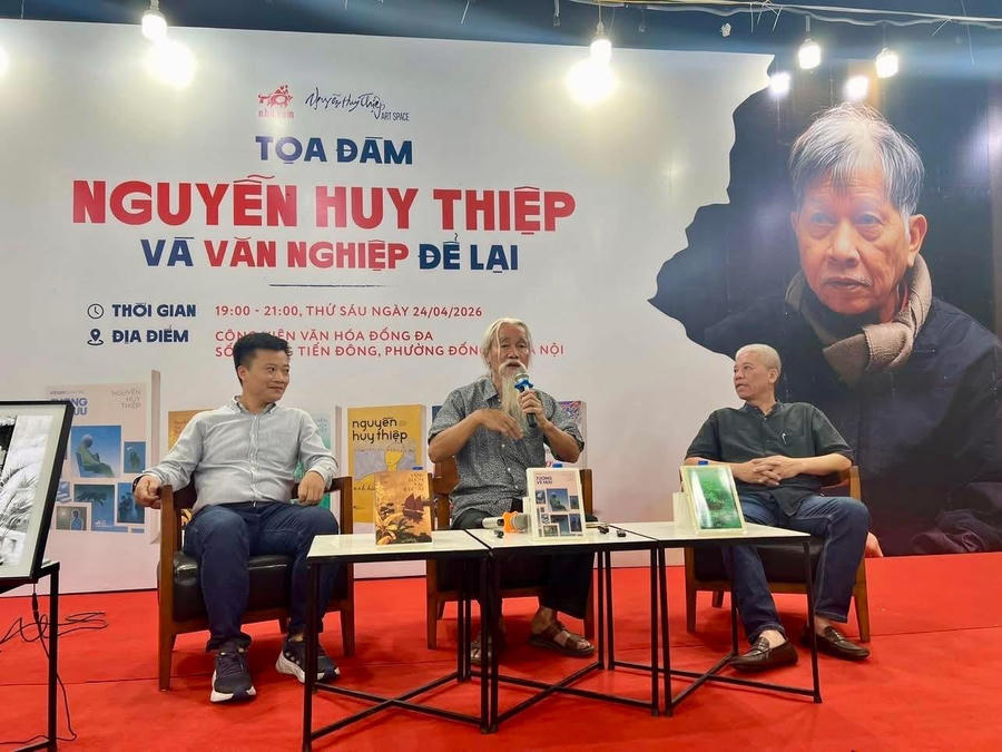 Các nhà phê bình văn học luôn đánh giá cao tài năng độc đáo của nhà văn Nguyễn Huy Thiệp