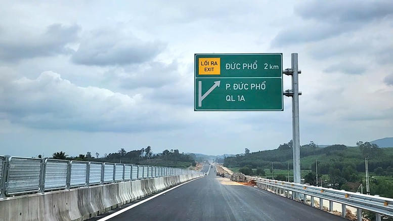 Từ 11h30 ngày 29/4 sẽ khai thác cao tốc Bắc - Nam từ Hoài Nhơn tới hầm Cù Mông. (Ảnh: Báo Xây dựng)