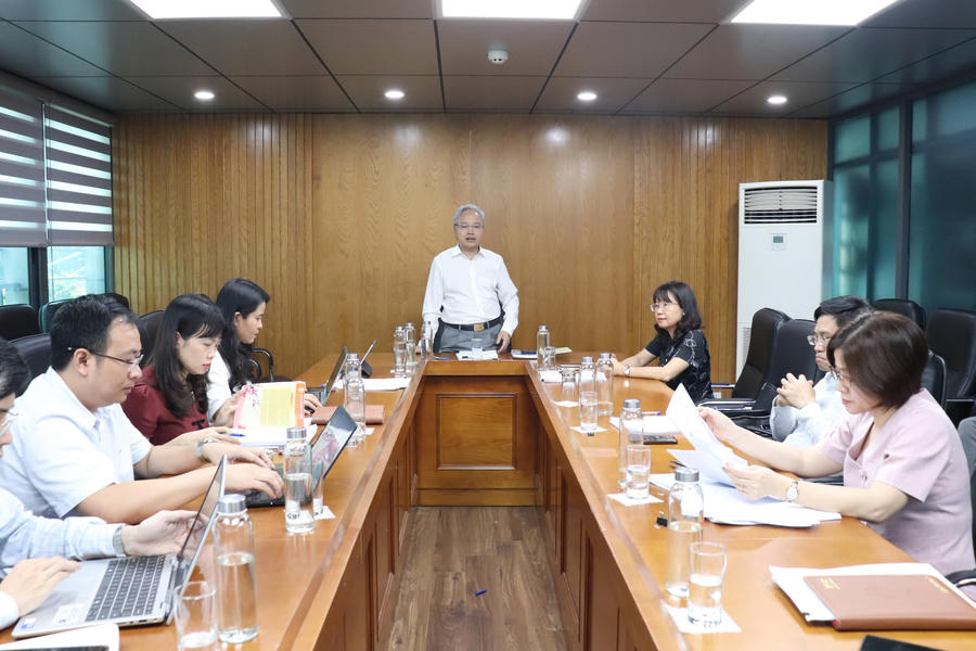 Phó Bí thư chuyên trách Đảng ủy Bộ Tư pháp Nguyễn Quang Thái phát biểu chỉ đạo.