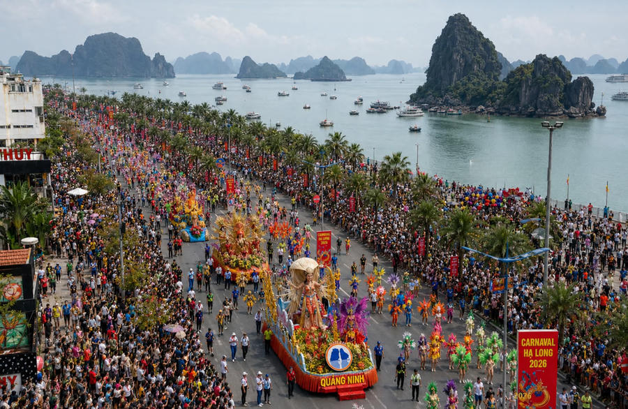 Nhiều khung giờ trên đường Trần Quốc Nghiễn sẽ hạn chế phương tiện để phục vụ Carnaval Hạ Long 2026.