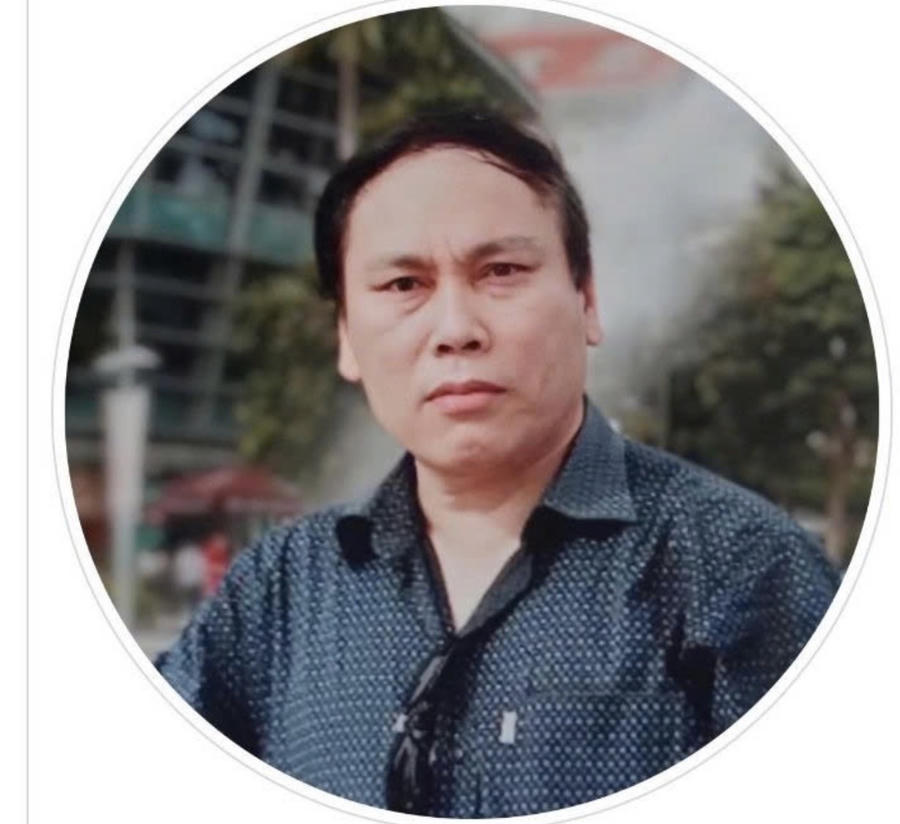 Nhà thơ Nguyễn Văn Á. 