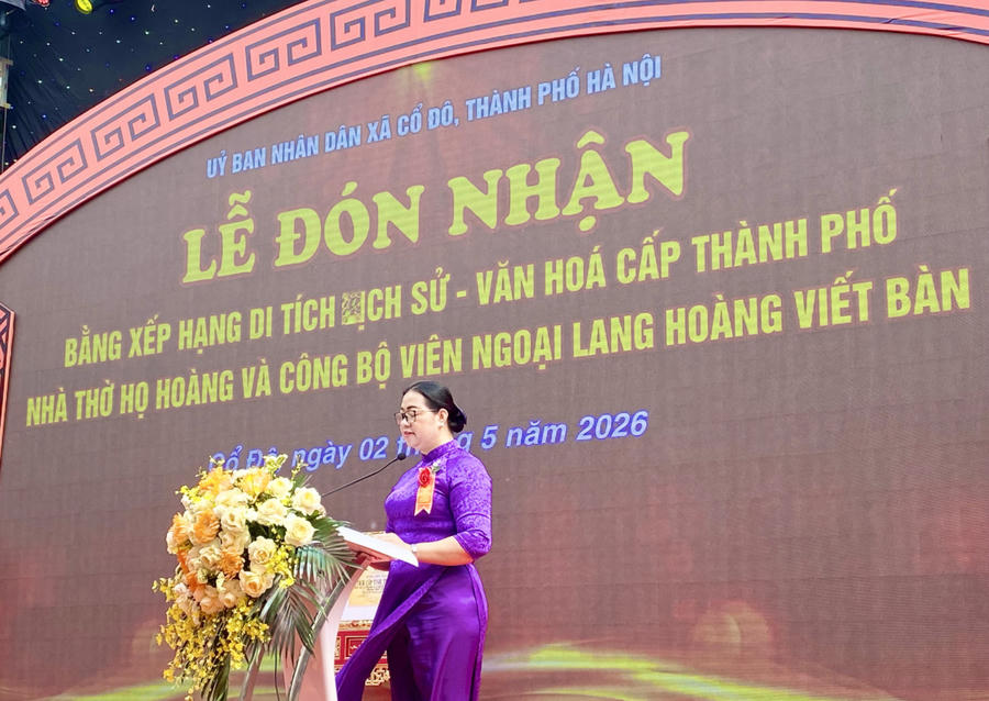Bà Nguyễn Thị Kim Oanh - Bí thư Đảng ủy, Chủ tịch HĐND xã Cổ Đô phát biểu chỉ đạo.