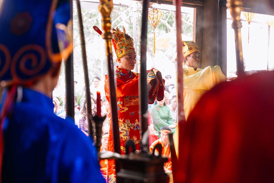 Nghi lễ cúng&nbsp;Đô sát Đại tướng quân Đặng Tế. (Ảnh: Mạnh Hùng).