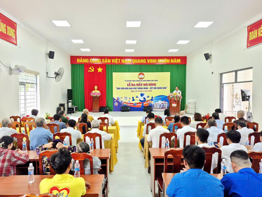 Toàn cảnh buổi lễ.