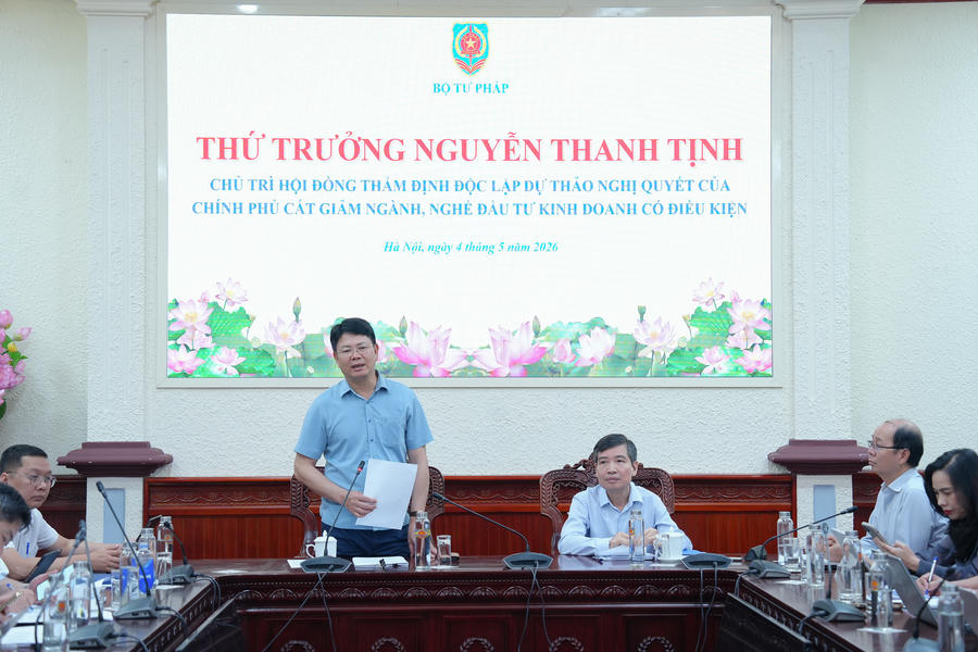 Thứ trưởng Nguyễn Thanh Tịnh kết luận phiên họp.
