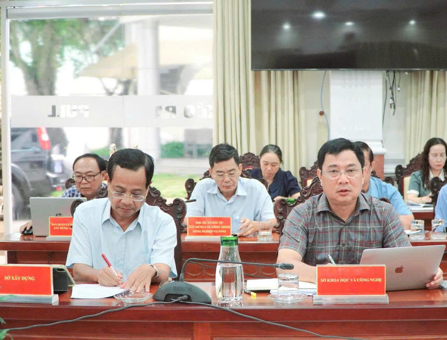 Các đại biểu tham dự buổi họp báo