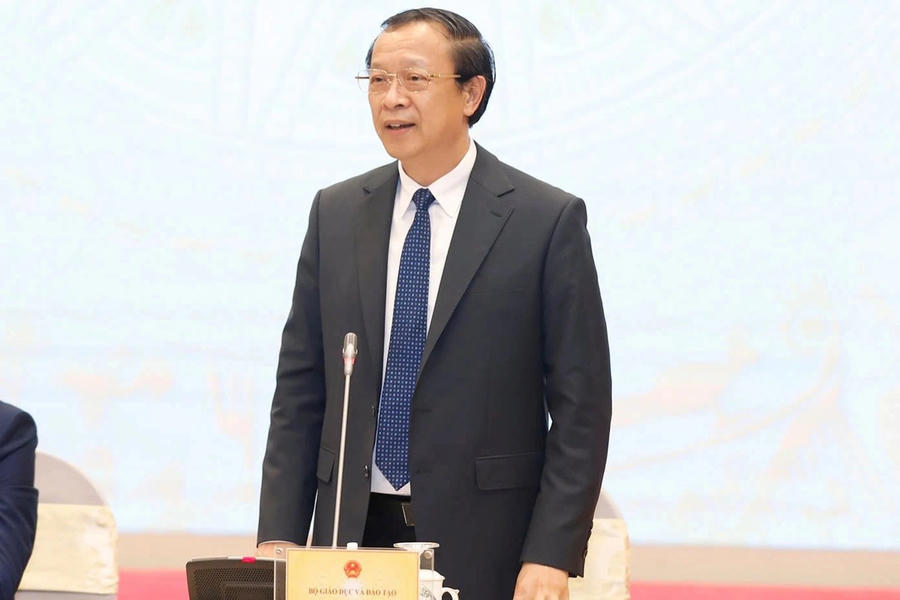 Thứ trưởng Bộ Giáo dục và Đào tạo Phạm Ngọc Thưởng.