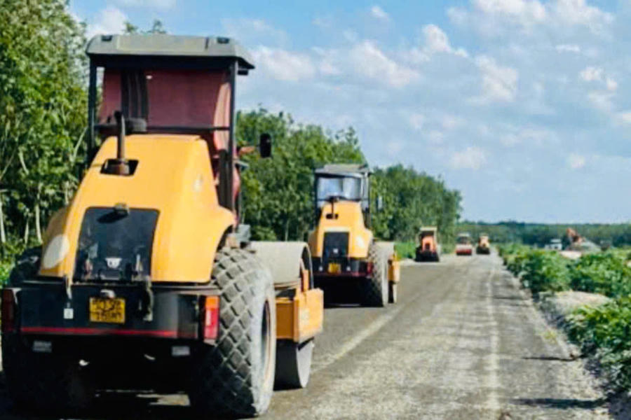 Tuyến đường phía Tây QL13 kết nối Chơn Thành - Hoa Lư dài khoảng 22km.