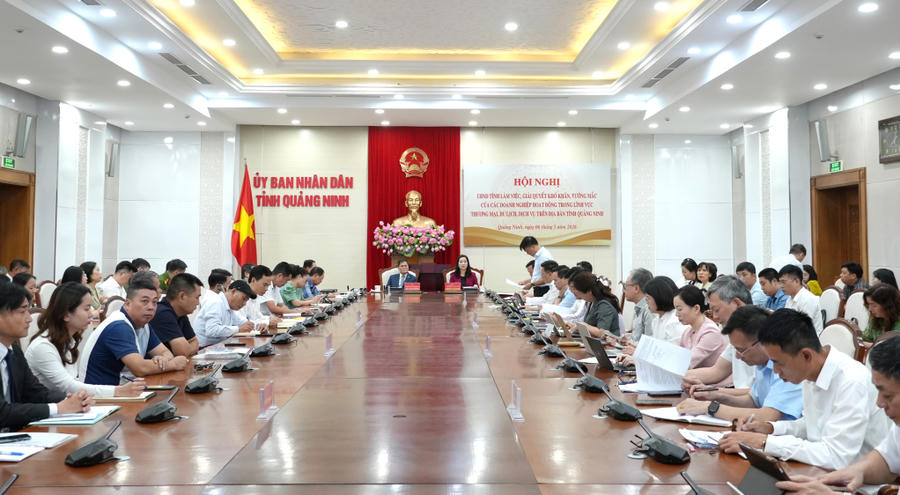 Quang cảnh hội nghị.