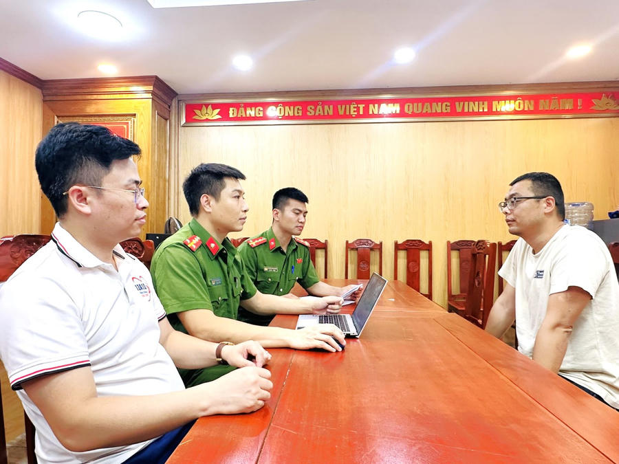 Đối tượng Huang Qi Lei (tức Hoàng Khởi Lôi) - Giám đốc thiết bị môi trường tại Cơ quan CSĐT - Ảnh Công an Thanh Hóa.