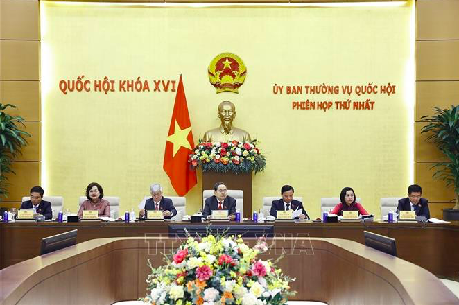 Phiên họp thứ Nhất của Uỷ ban Thường vụ Quốc hội khóa XVI.