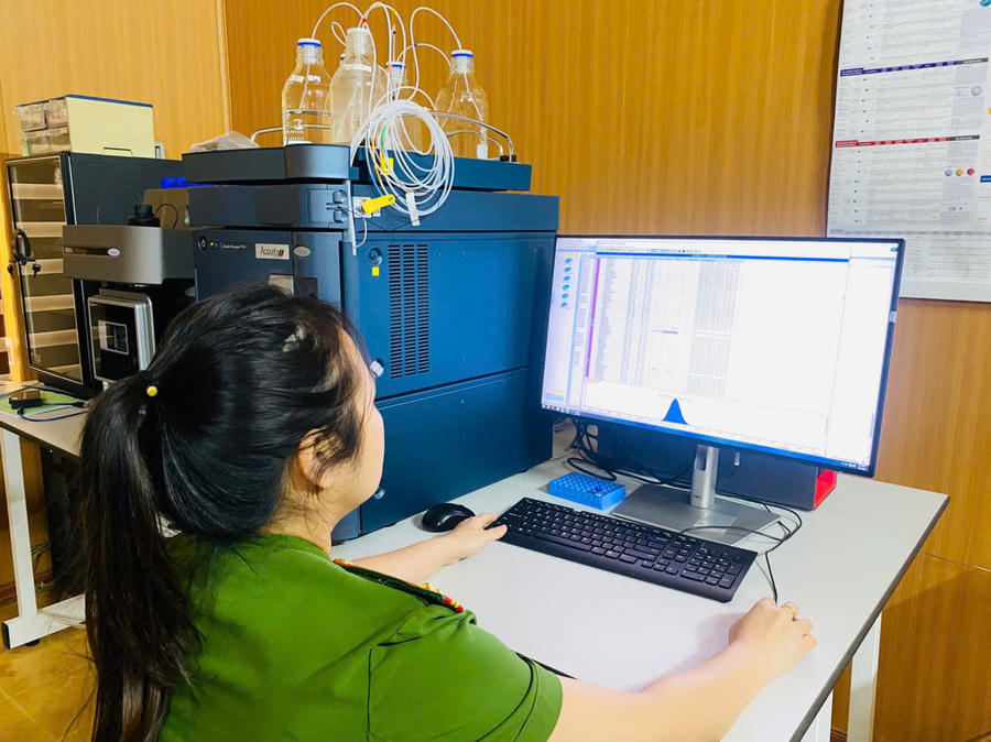 Cảnh báo ma túy “núp bóng” tinh dầu thuốc lá điện tử. (Ảnh: Công an tỉnh Phú Thọ)