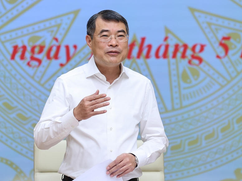 Thủ tướng Lê Minh Hưng cho biết, tiến độ xây dựng, kết nối và chia sẻ dữ liệu còn chậm; nhiều cơ sở dữ liệu chuyên ngành chưa bảo đảm "đúng, đủ, sạch, sống, thống nhất, dùng chung".