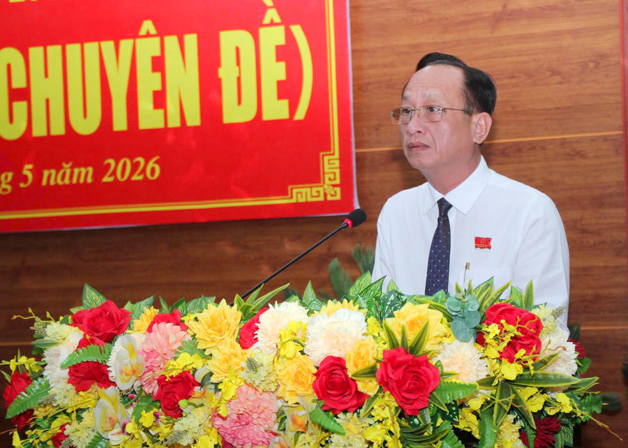 Ông Phạm Văn Thiều – Phó Bí thư Tỉnh ủy, Chủ tịch HĐND tỉnh Cà Mau, phát biểu bế mạc Kỳ họp.