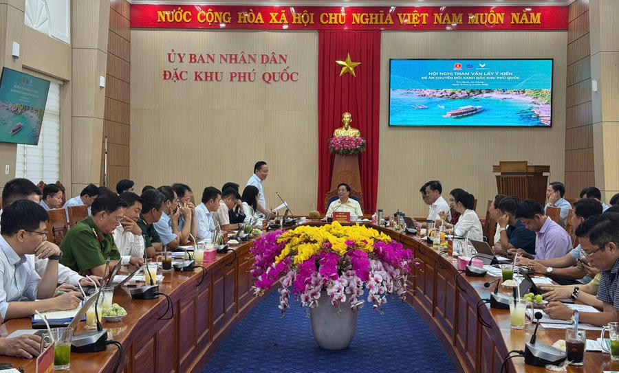 Quang cảnh hội nghị Quang cảnh hội nghị