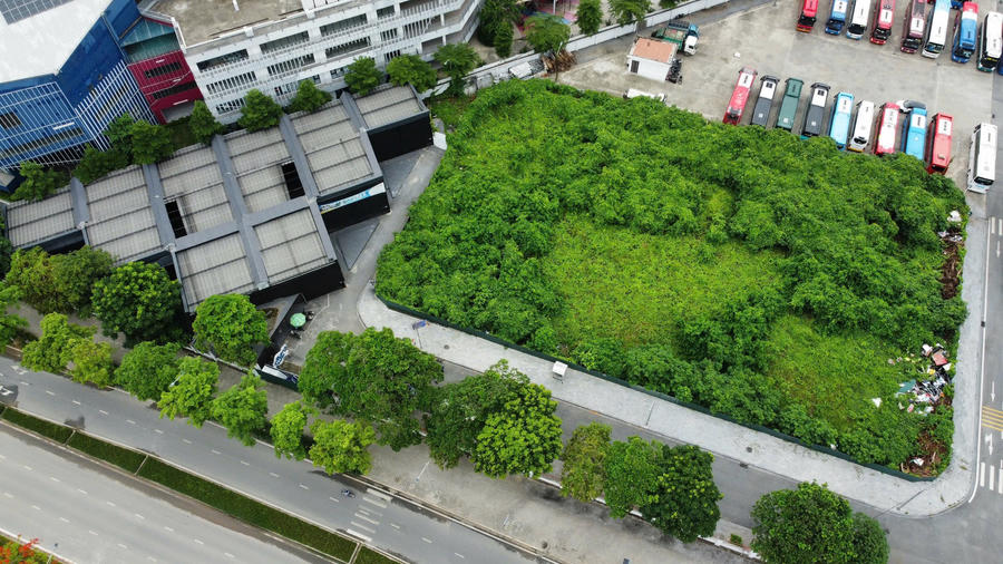 Dự án bể bơi HDB Tây Hồ (phường Xuân Đỉnh, Hà Nội) sau gần 15 năm nay vẫn chỉ là bãi đất trống
