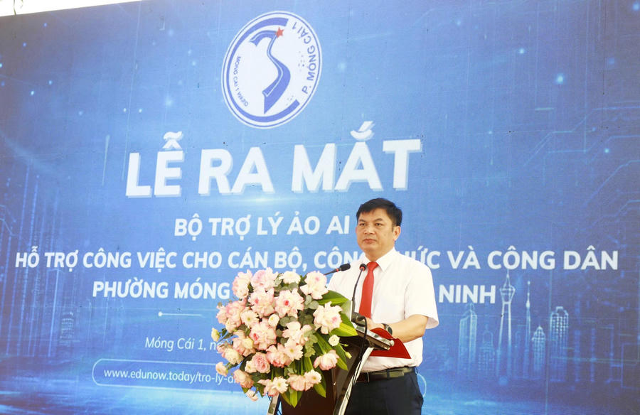 Ông Đỗ Văn Tuấn, Chủ tịch UBND phường Móng Cái 1 phát biểu tại buổi lễ.