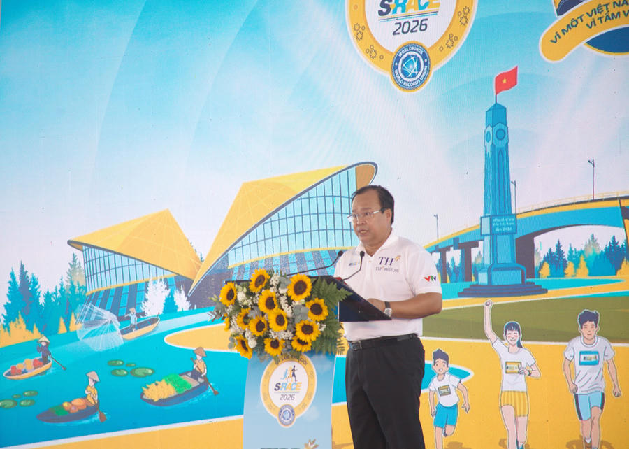 Ông Nguyễn Minh Luân – Phó Chủ tịch UBND tỉnh Cà Mau phát biểu tại lễ khai mạc.