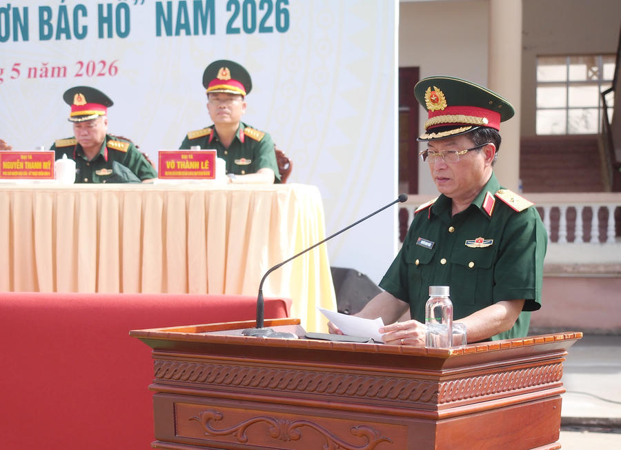 Thiếu tướng Nguyễn Minh Triều – Phó Tư lệnh Quân khu 9 phát biểu tại buổi lễ.