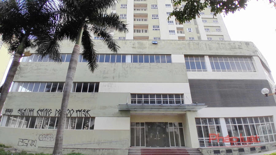 Mới đây, Sở Xây dựng đề nghị Thành phố Hà Nội bố trí quỹ nhà tái định cư tại nhà NO15, NO16 Thượng Thanh (khu tái định cư nằm tại trung tâm phường Việt Hưng hiện có nhiều căn tái định cư chưa được sử dụng) với&nbsp;142 căn hộ phục vụ công tác cho người dân phải di dời để thực hiện dự án xây dựng 2 cây cầu Tứ Liên và Trần Hưng Đạo.
