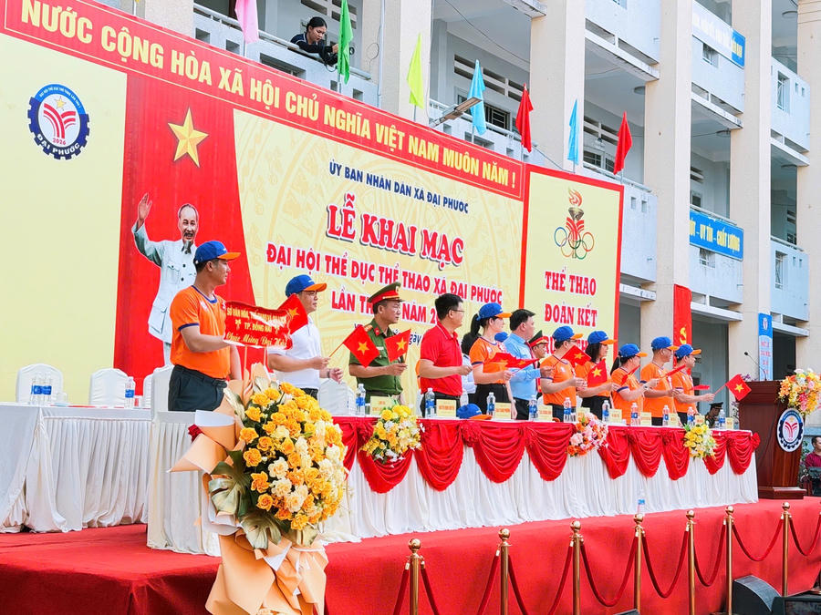 Quang cảnh buổi lễ.