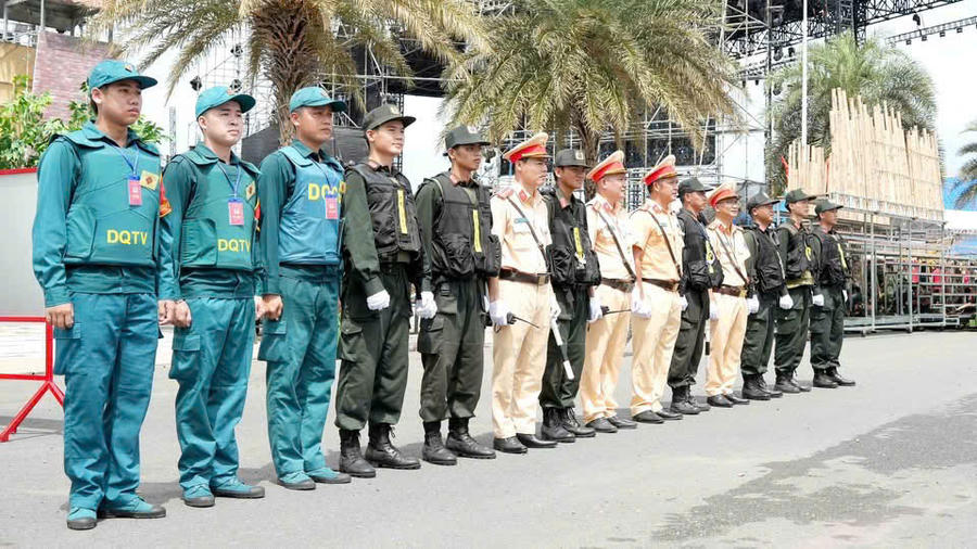 Công an phường Long Hưng đã chủ động phối hợp cùng các lực lượng tinh nhuệ của Công an thành phố Đồng Nai triển khai nhiều phương án bảo đảm tuyệt đối ANTT, ATGT phục vụ Lễ Công bố Quyết định thành lập thành phố Đồng Nai.