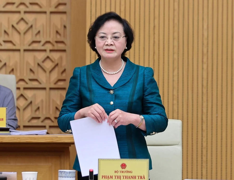 Phó Thủ tướng Phạm Thị Thanh Tra ký công văn phân cấp, cắt giảm, đơn giản hóa thủ tục hành chính (TTHC), điều kiện kinh doanh (ĐKKD).