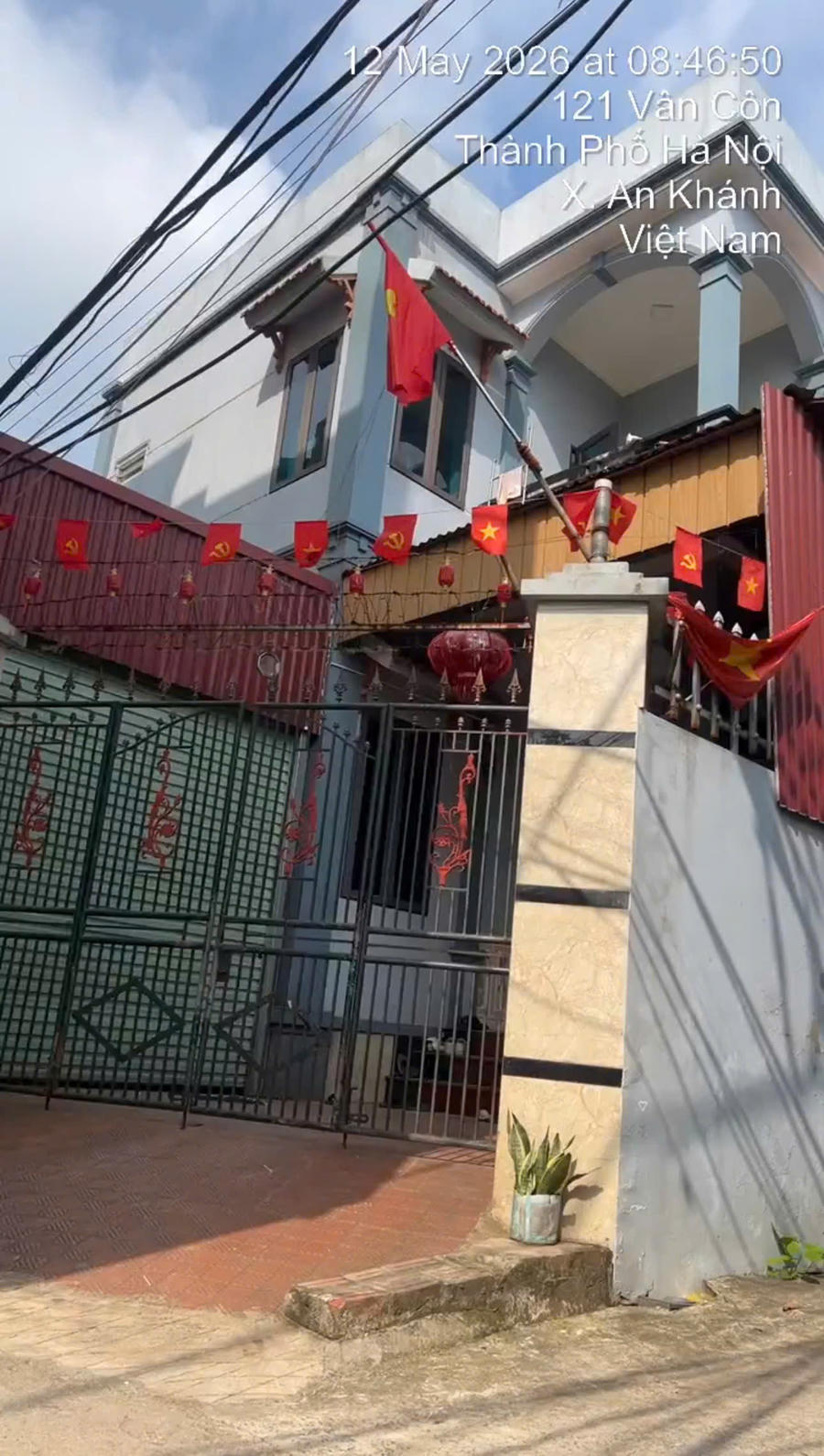 Vị trí đất thu hồi theo kế hoạch của thành phố là tại Khu Giếng Ranh, nhưng chính quyền địa phương lại thông báo thu hồi đất tại khu dân cư Khu Đầu Cổng. Trong ảnh là khu dân cư Đầu Cống - nơi các hộ dân sinh sống ổn định nhiều thập kỷ qua, không có tranh chấp.