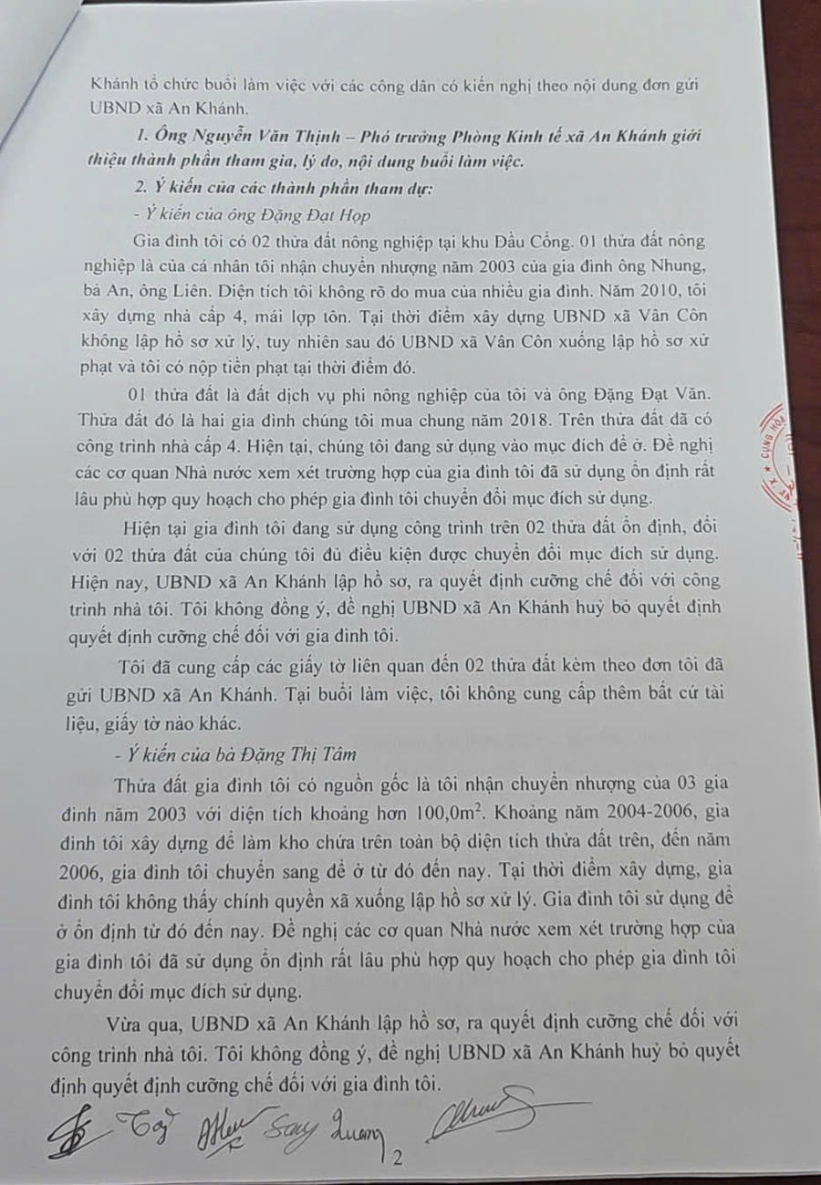 Một số nội dung Biên bản làm việc buổi đối thoại ngày 14/5/2026 theo đó chính quyền xã ghi nhận toàn bộ ý kiến của các hộ dân và nêu rõ sẽ tiếp tục giao bộ phận chuyên môn rà soát hồ sơ, xác minh trên cơ sở đó tham mưu cho UBND xã An Khánh xử lý theo đúng quy định pháp luật.