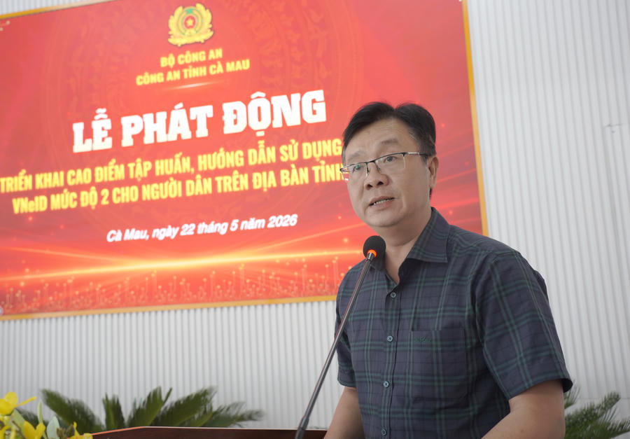Ông Võ Minh Tân - Phó Bí thư Đảng ủy, Chủ tịch UBND phường Tân Thành phát biểu hưởng ứng lễ phát động.